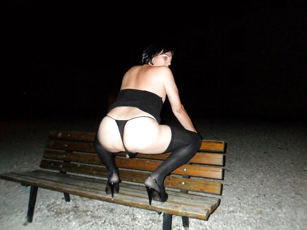 6P Nude in the park