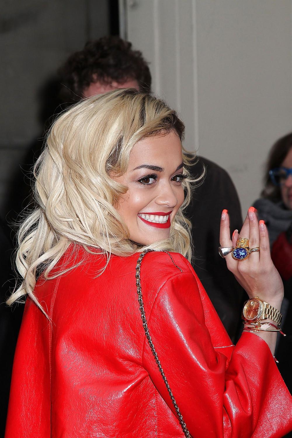 12P Rita Ora Long Nails