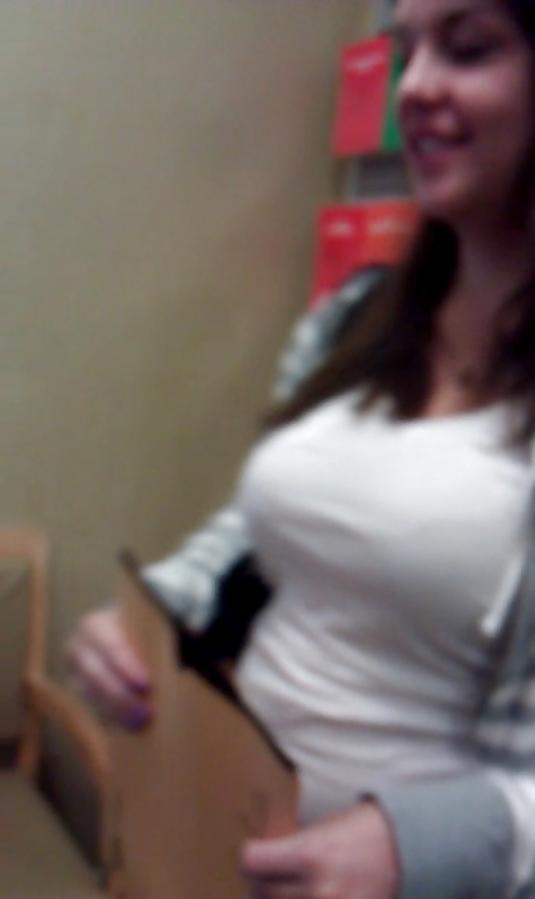 5P Girl in White Tank Top with Big Boobs