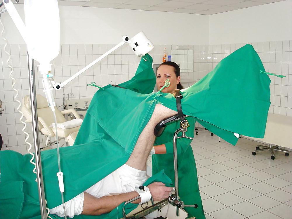 11P Fr. Dr. Natascha bei einer OP!!