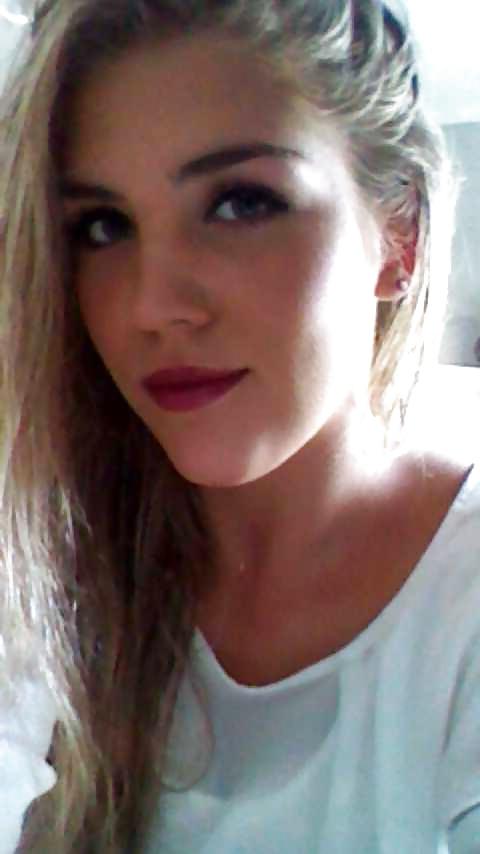 25P Dutch slut 89