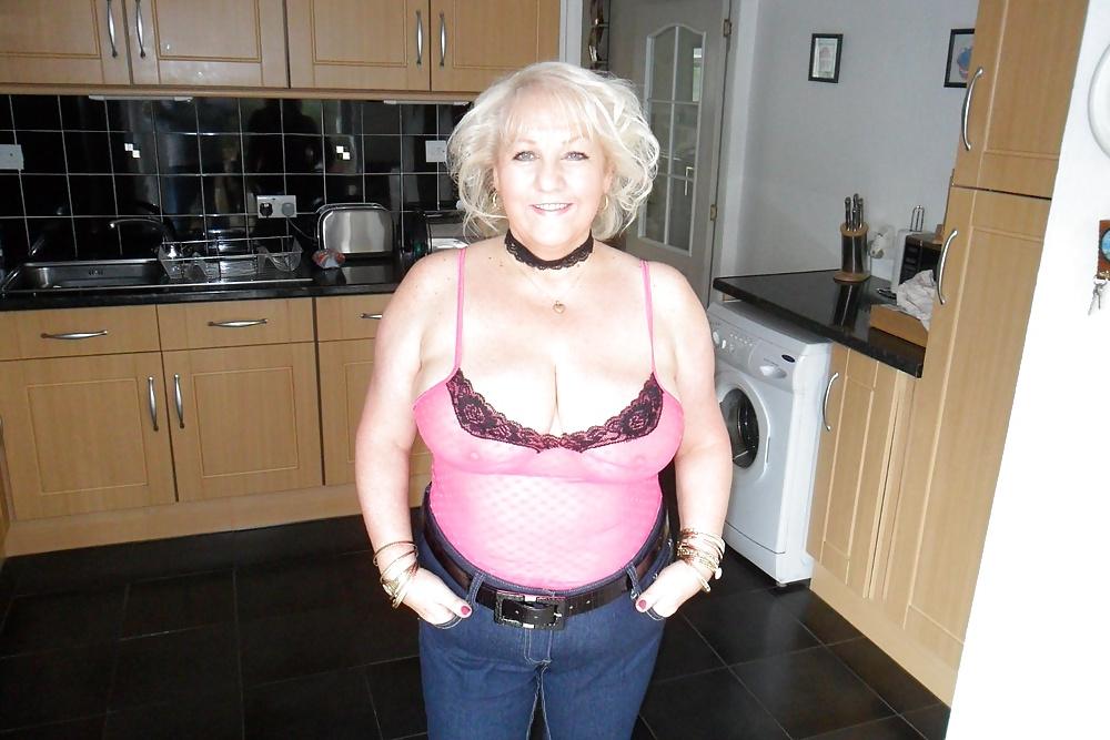 8P Grannys friend has a job for me to do