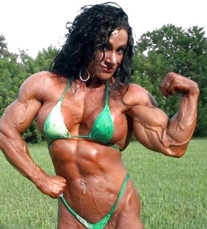 11P Debbie Bramwell - female bodybuilder