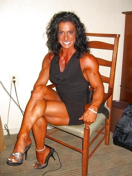 11P Debbie Bramwell - female bodybuilder