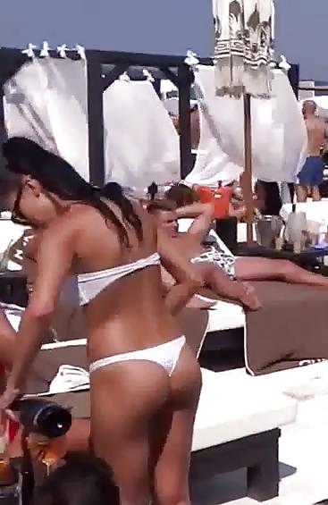 25P Spy sexy teens ass summer beach romanian