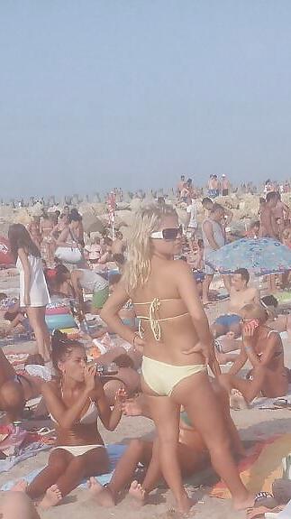 25P Spy sexy teens ass summer beach romanian