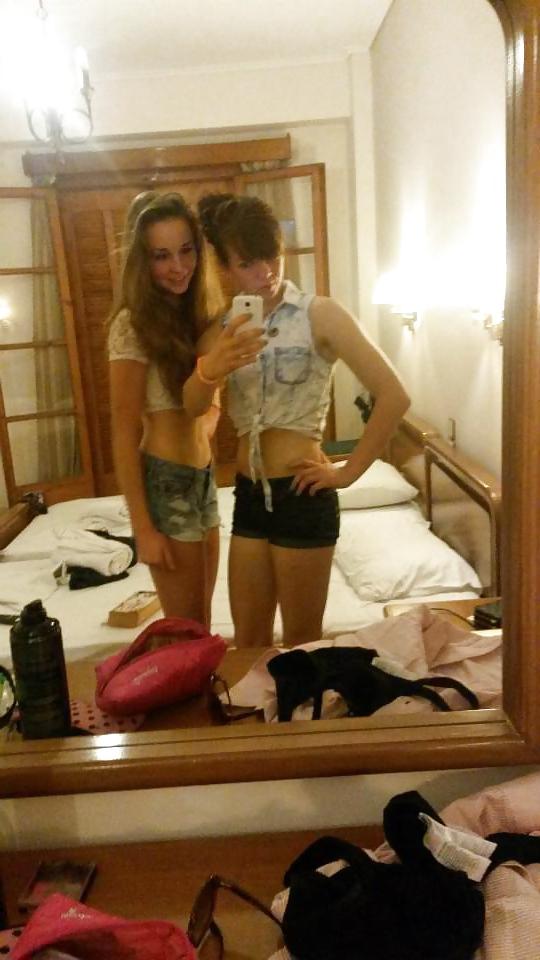 9P UK Teens in Zante holiday