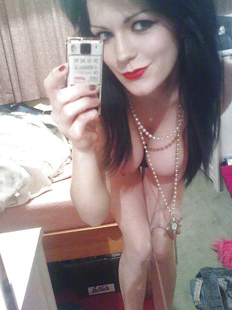 25P Slutty girl i like on october pantis polish nails salope