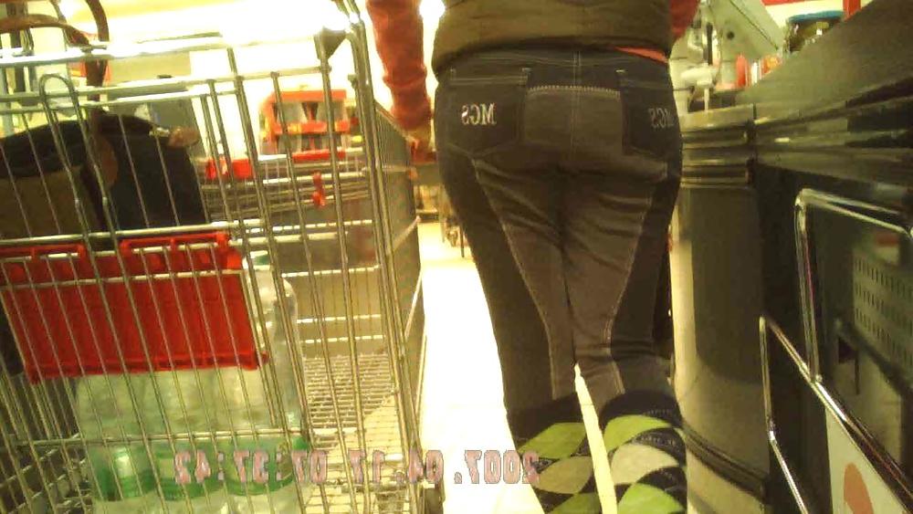 9P Jeans Ass Voyeur 24 Voyeur