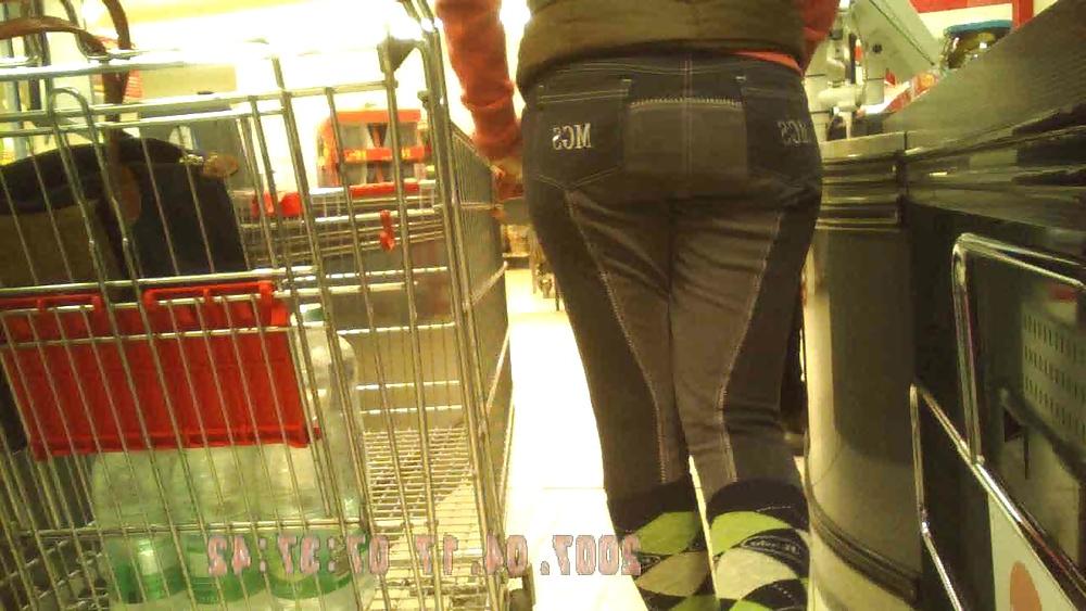 9P Jeans Ass Voyeur 24 Voyeur