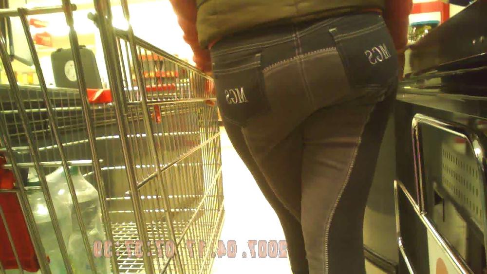 9P Jeans Ass Voyeur 24 Voyeur