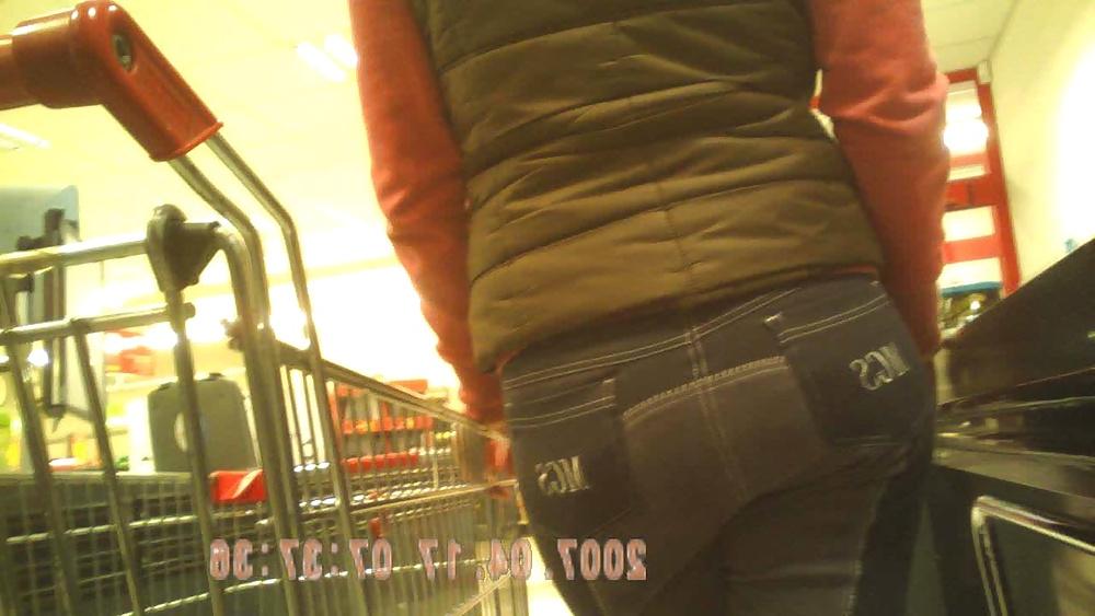 9P Jeans Ass Voyeur 24 Voyeur