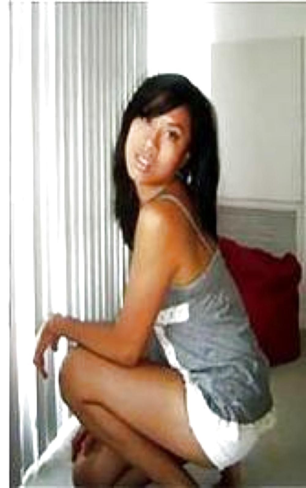 8P A canadian girl called Elizabeth C.