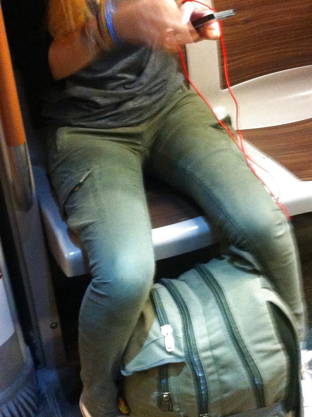 11P Hot blonde girl in the metro