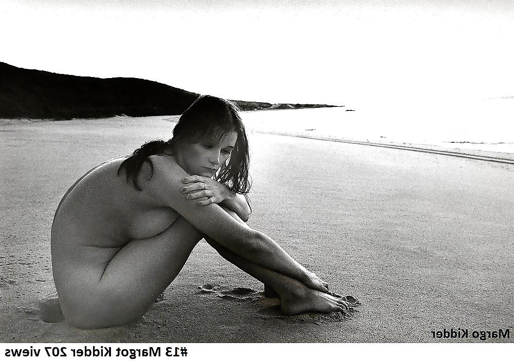 25P A-Z'S 250 SPECIAL - The Bottom 100 women
