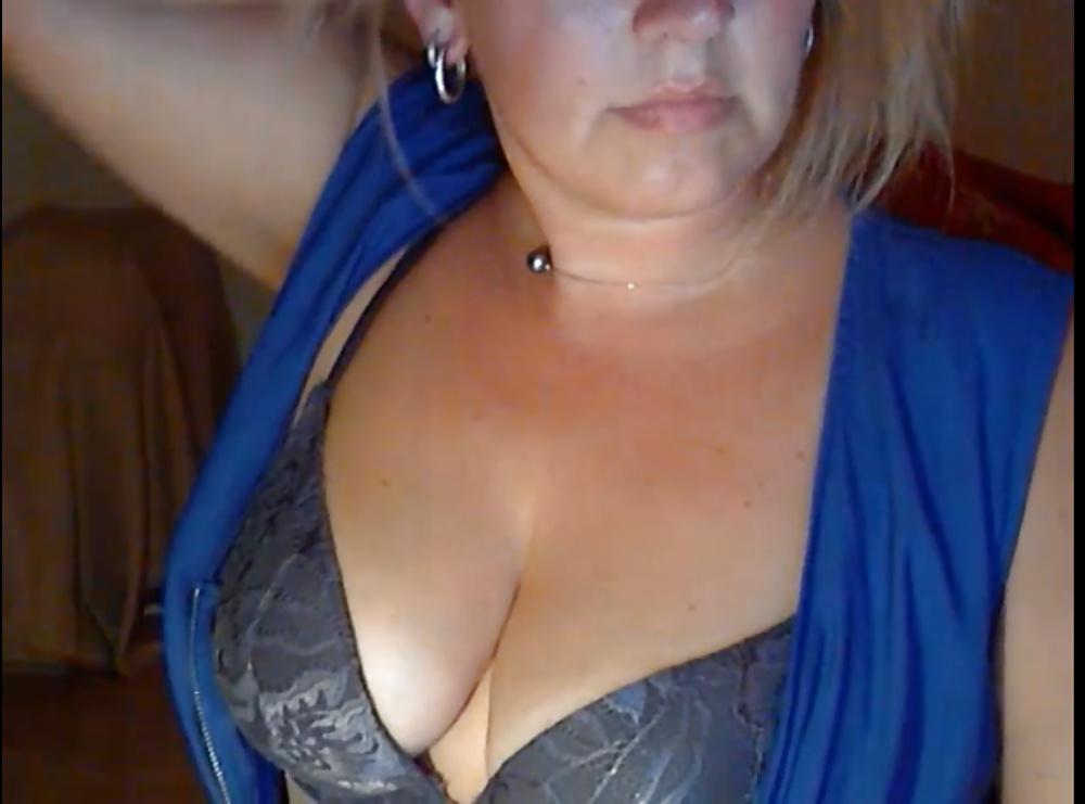9P Dutch Milf mom Moriaantje