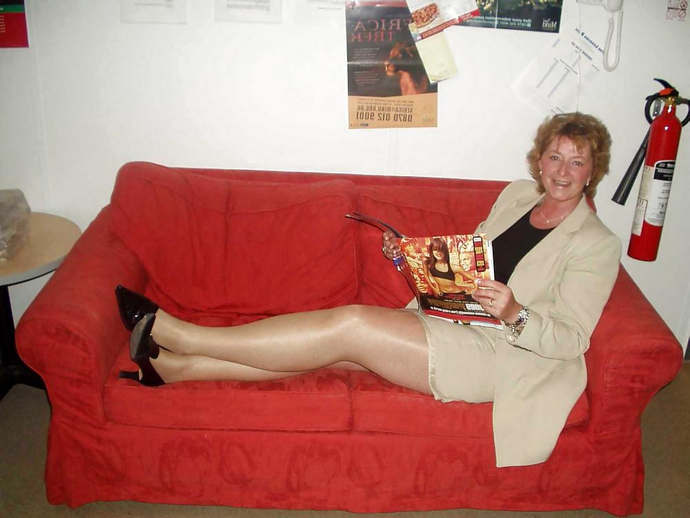 13P Matures in pantyhose 3