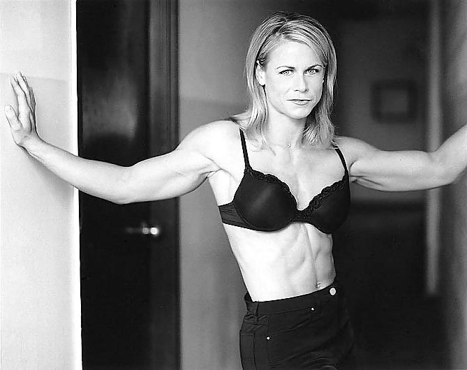 17P Christine Roth - female bodybuilder