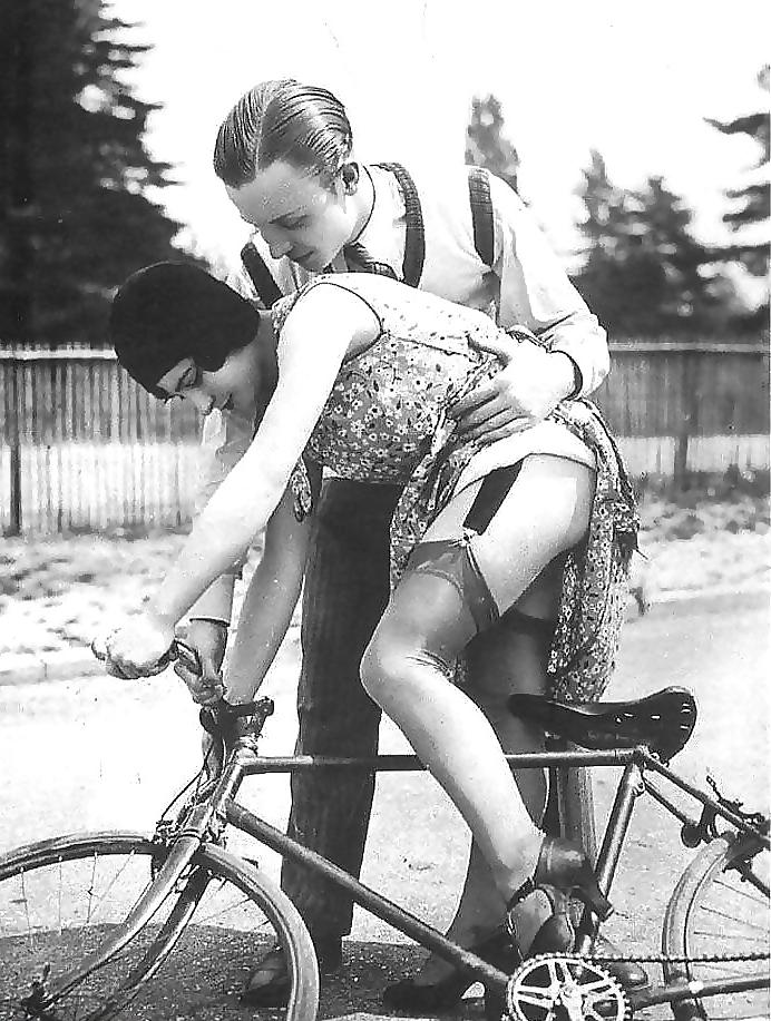 25P Black and white photographs of the wonderful mature women