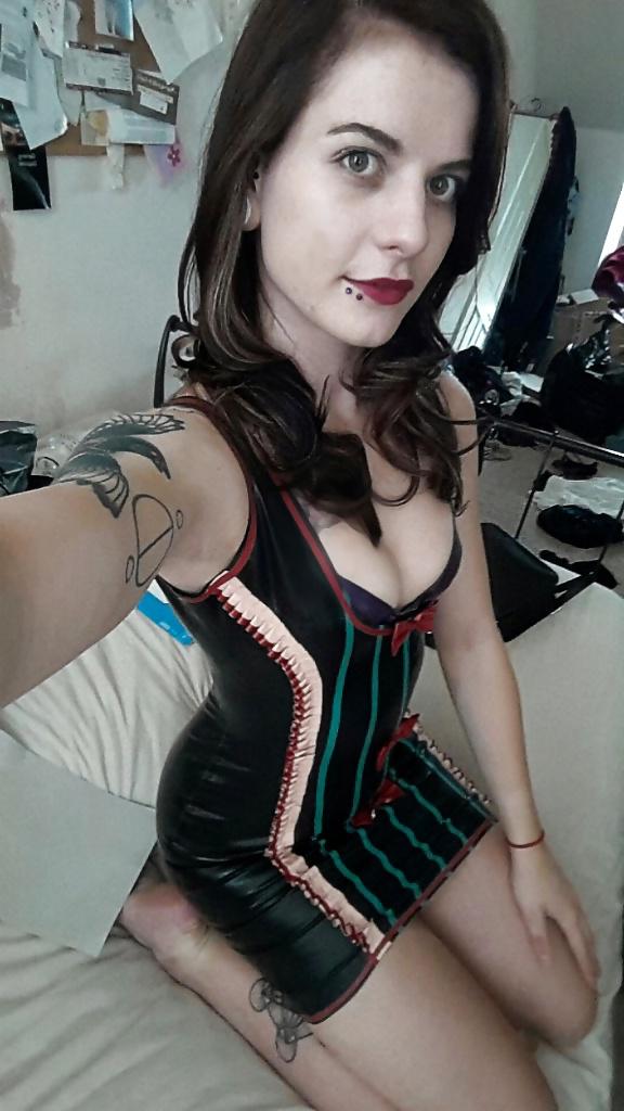 25P Latex & Shiny Wardrobe