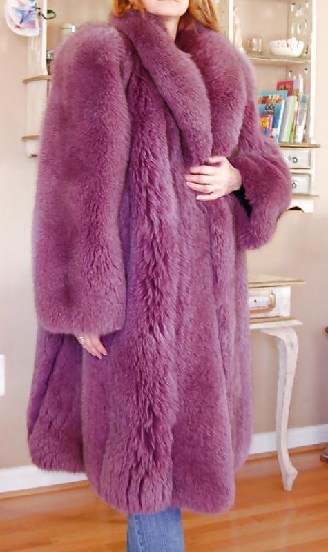 6P Dyed fox fur coat