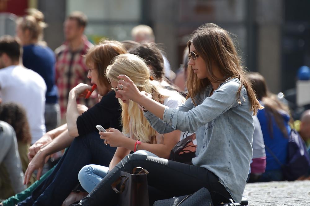 25P Sluts on the Dutch street 01