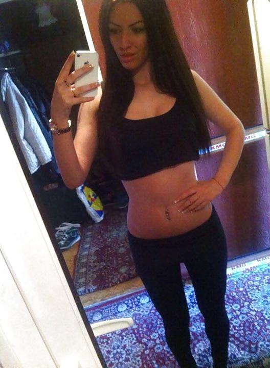 19P Hot Long Legged Girl