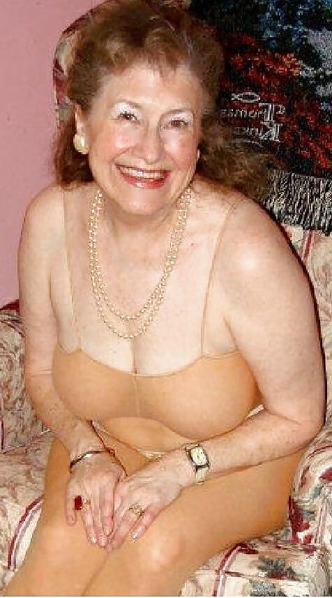 21P granny sheila from the USA