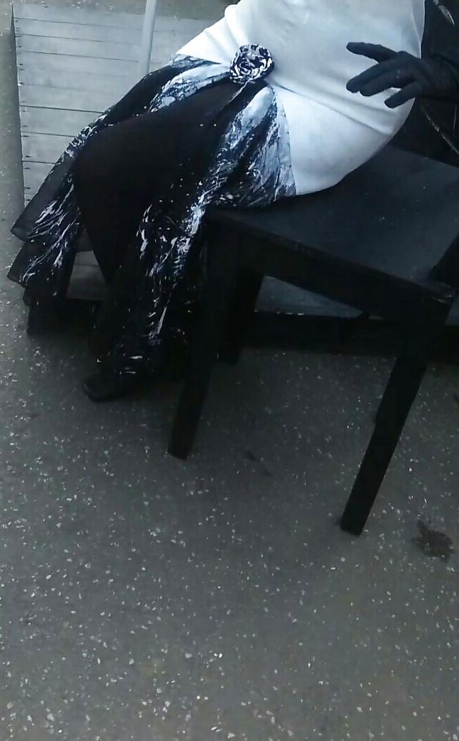 12P Spy sexy mature feet and nylon romanian
