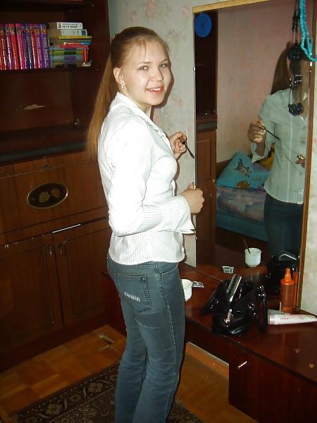 19P Blond russian girl get naked on couch