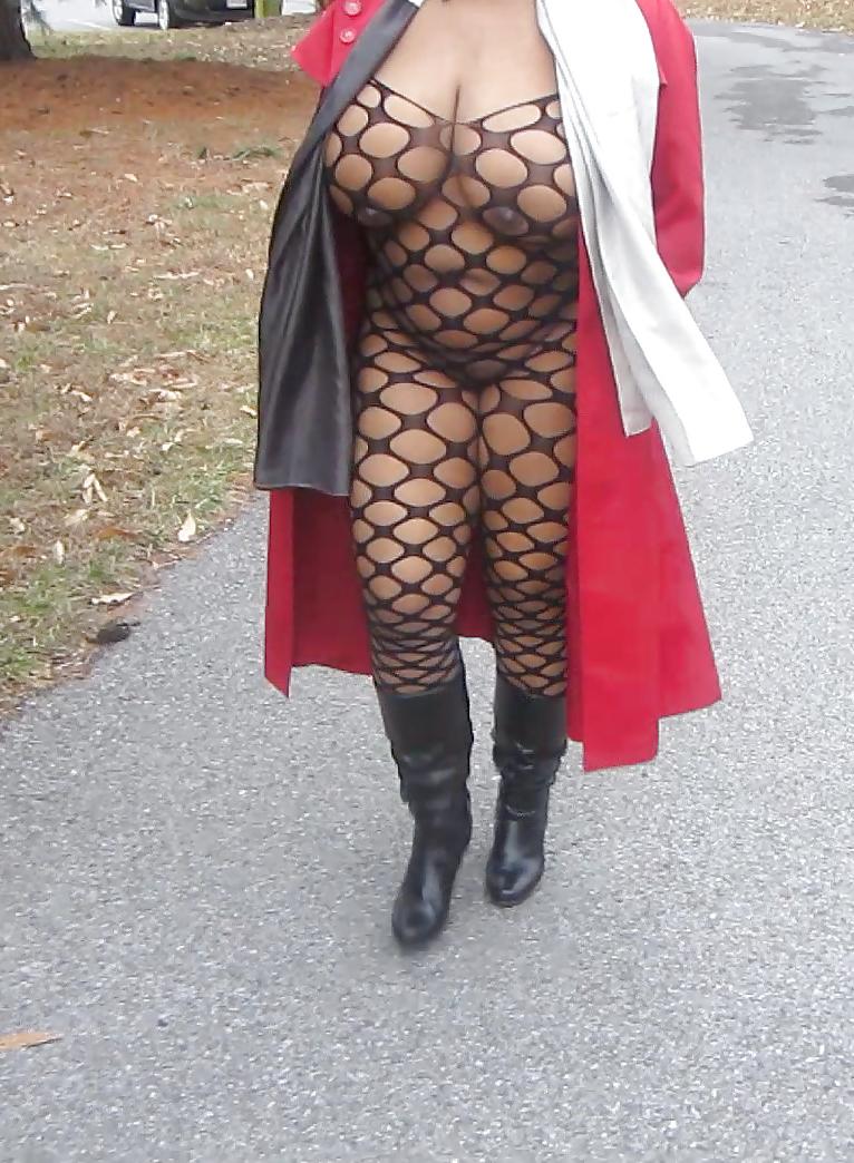 13P Lingere in The Park