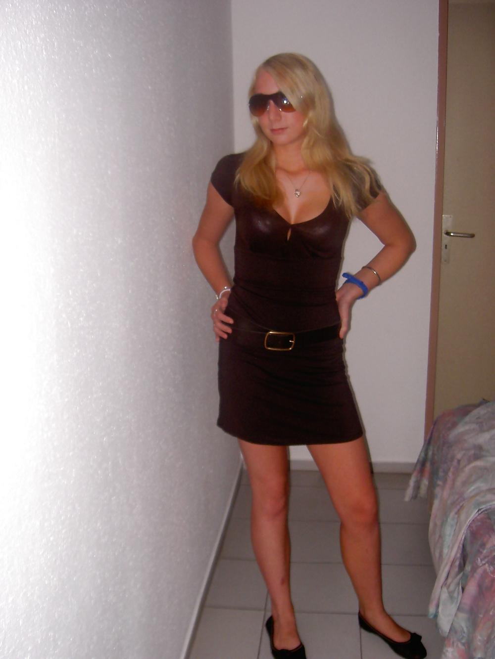 12P Dutch girls 5