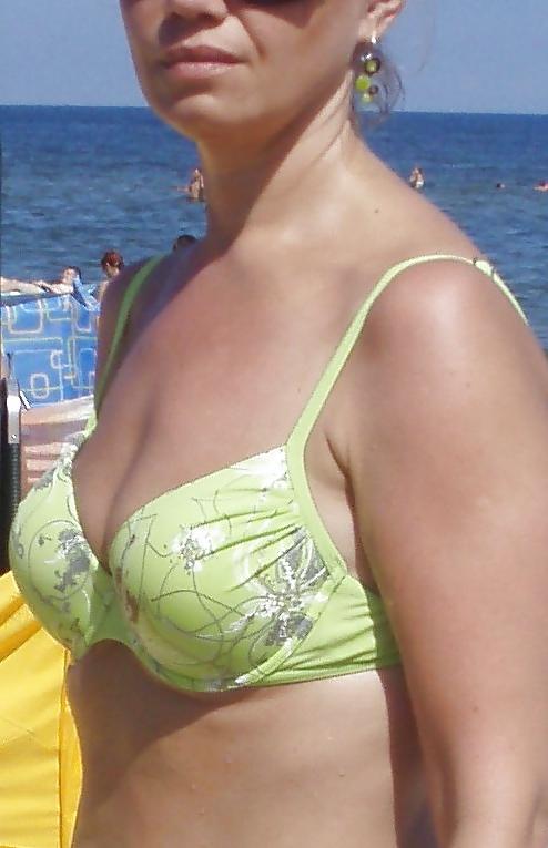 11P My wife in holiday