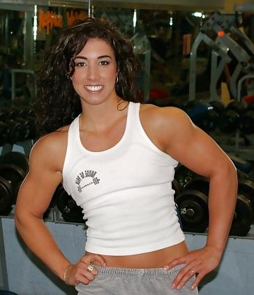 16P Megan Abshire - female bodybuilder