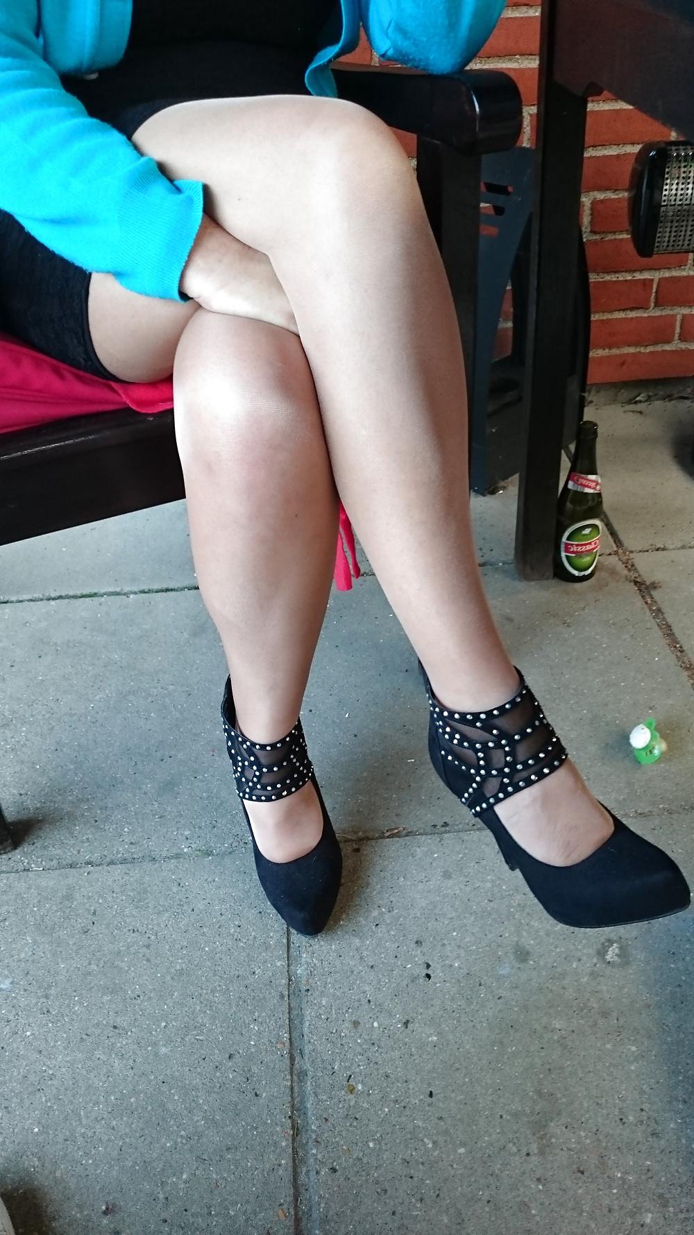 25P Week36 pantyhose and stockings