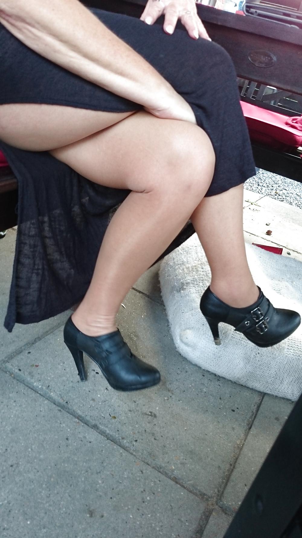 25P Week36 pantyhose and stockings