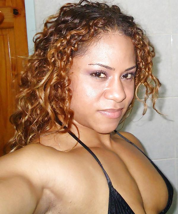 14P Kashma Maharaj  - female bodybuilder