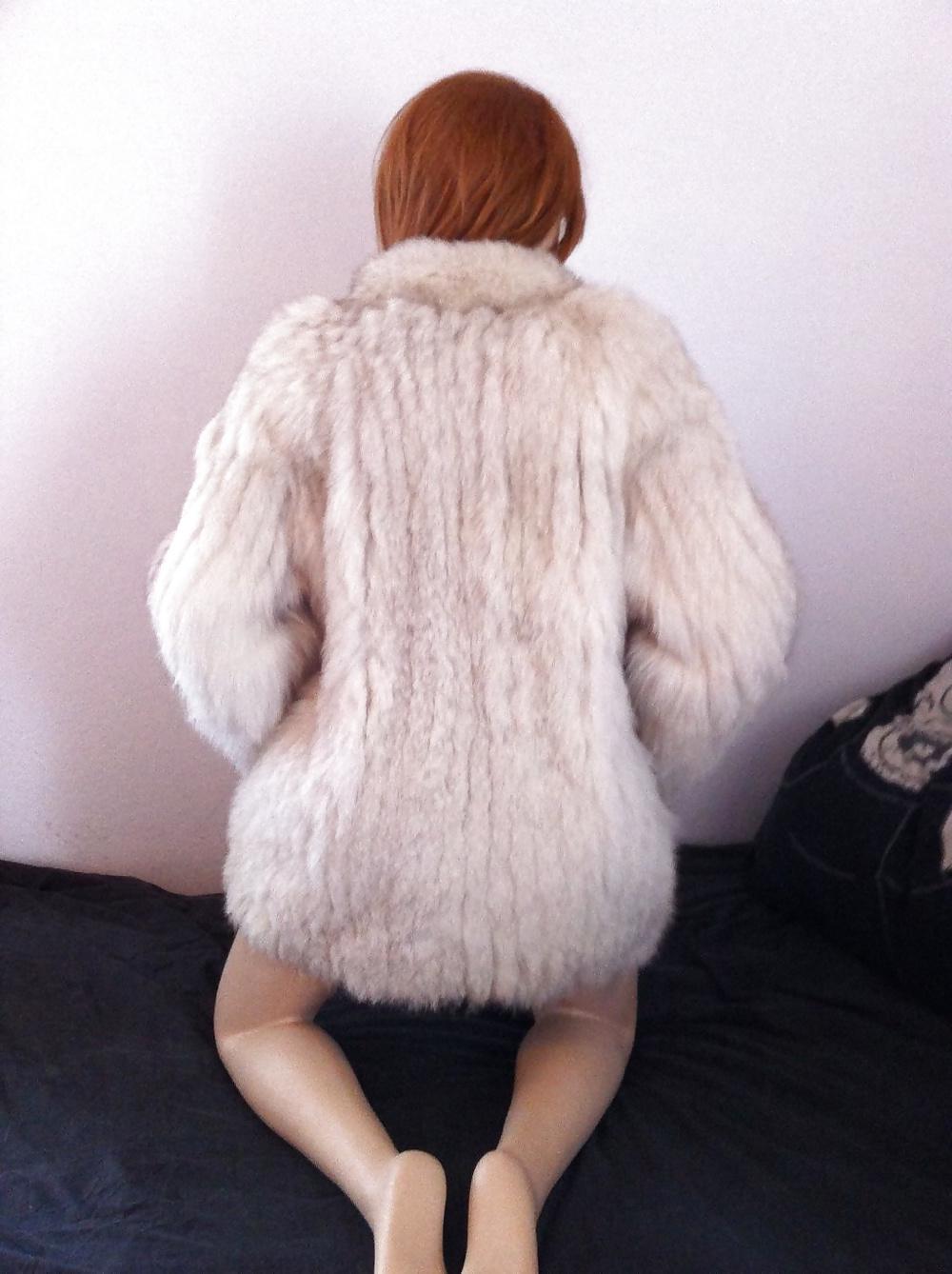 25P Fur Doll