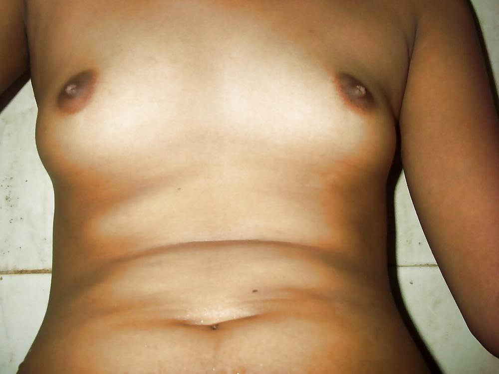 9P My Friend Vanitha shows her boobs and pussy 