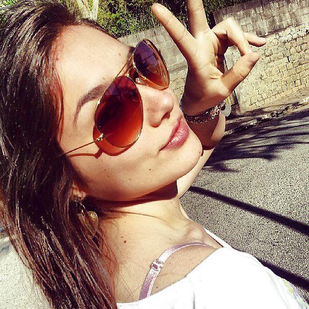 25P Facebook Friend - Isadora