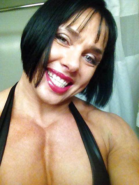 14P Rene Campbell - female bodybuilder