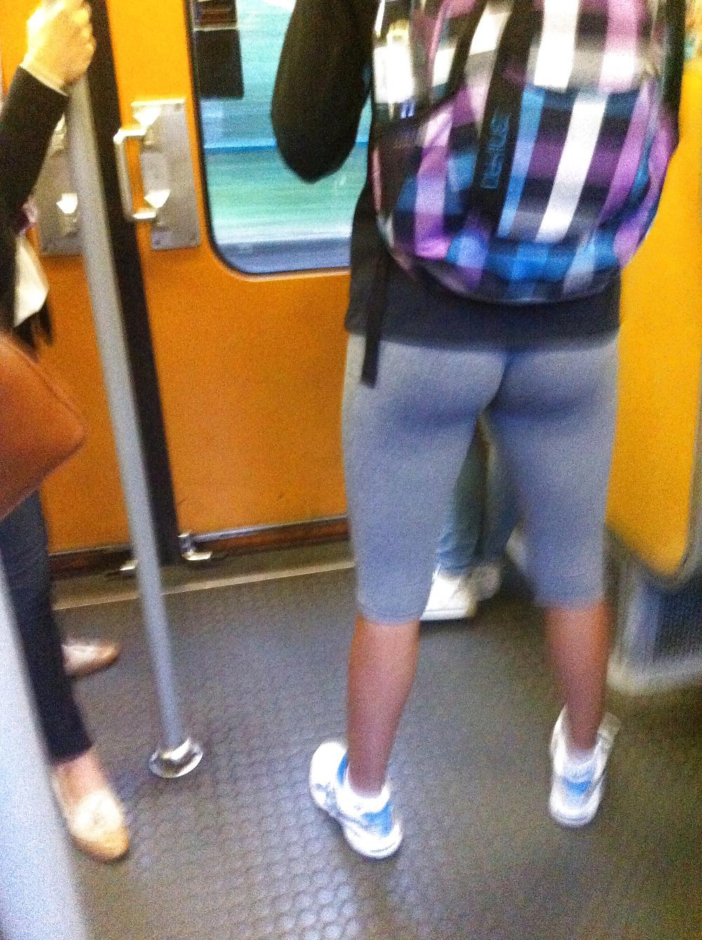 25P Best fucking ass i ever saw in the metro