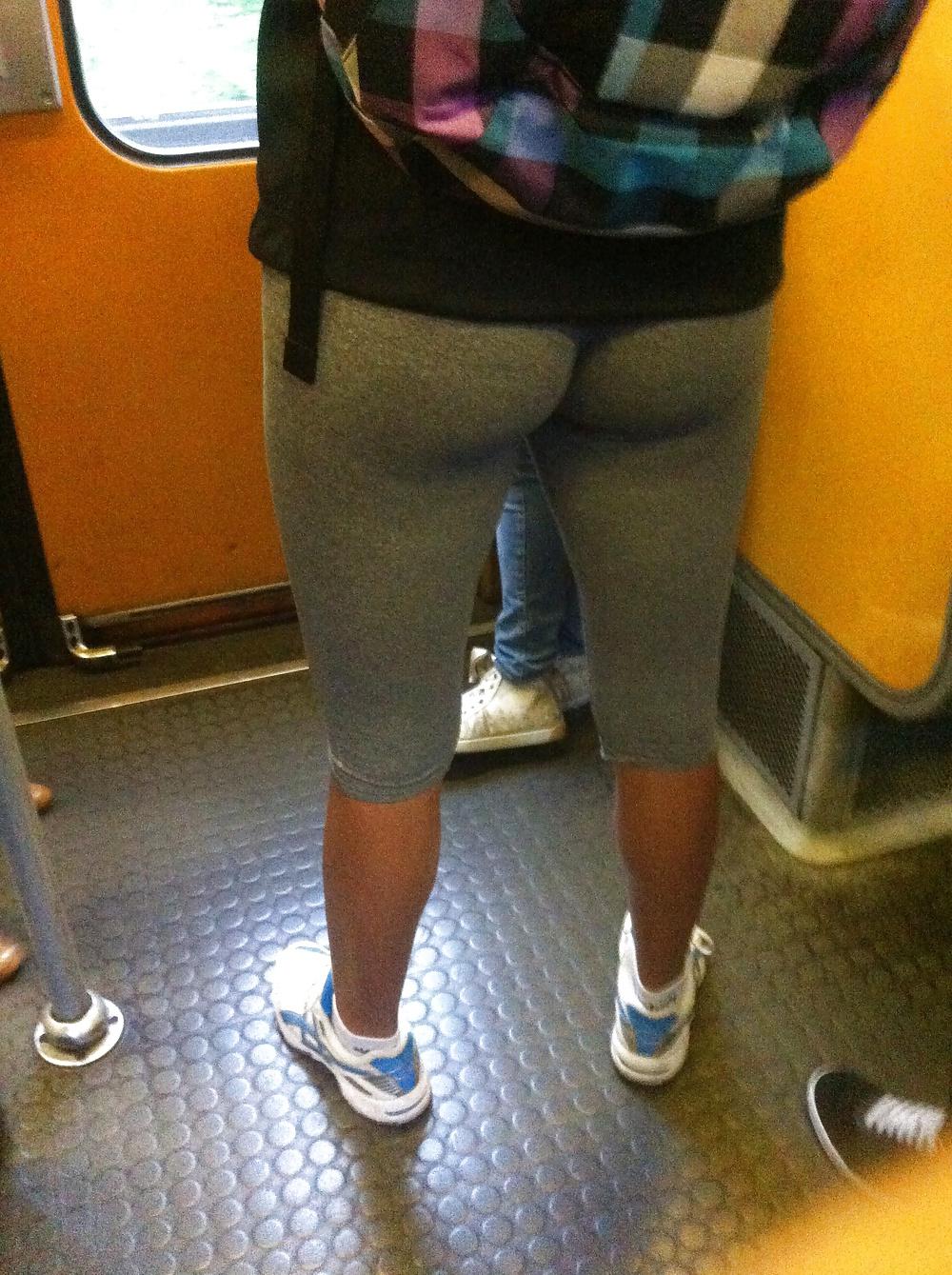 25P Best fucking ass i ever saw in the metro