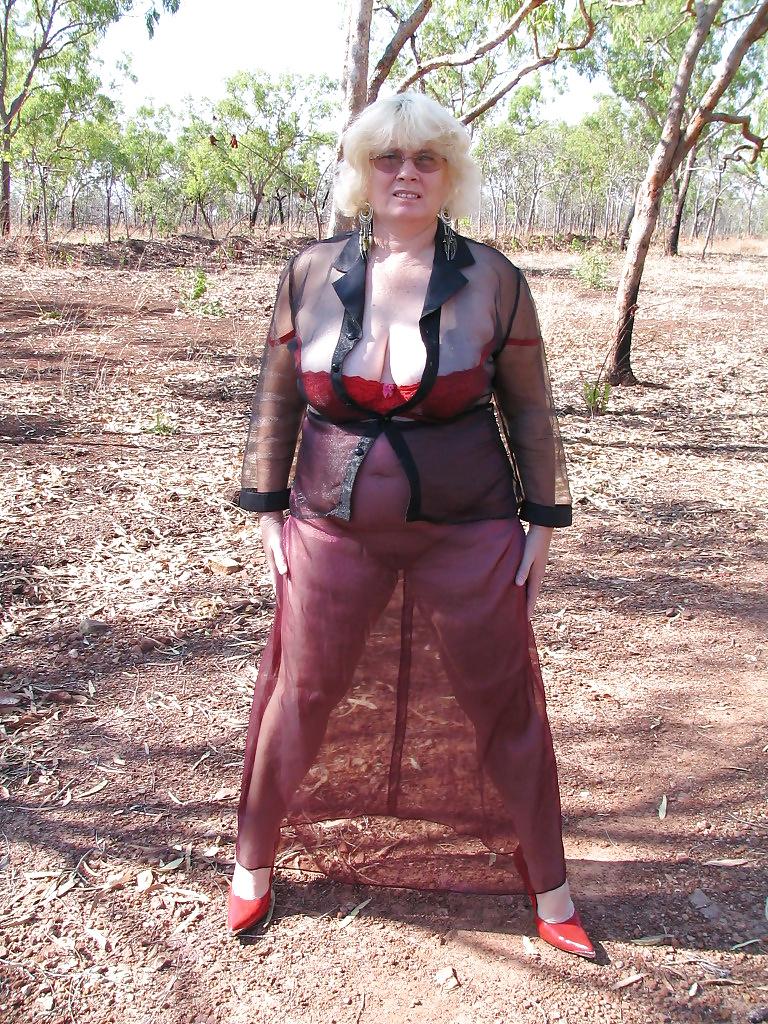 25P Megan a blond Bombshell
