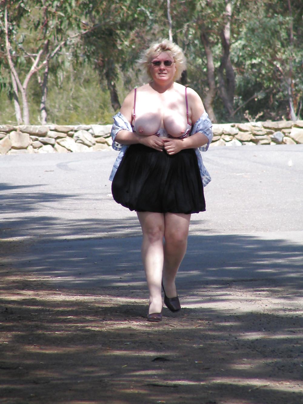 25P Megan a blond Bombshell