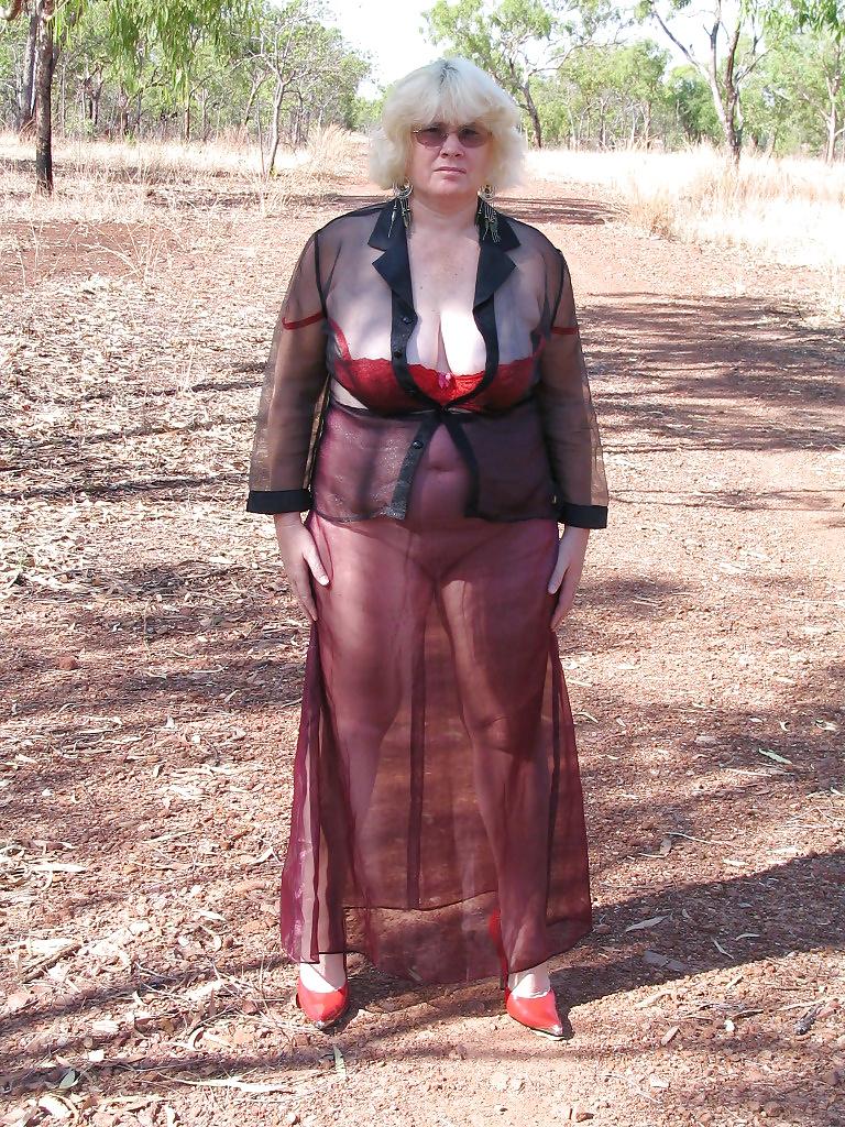 25P Megan a blond Bombshell