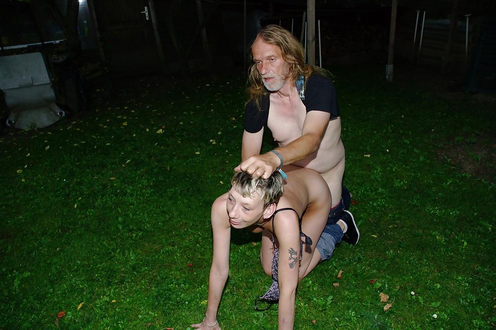 25P Wet and horny german milf  outdoor fuck