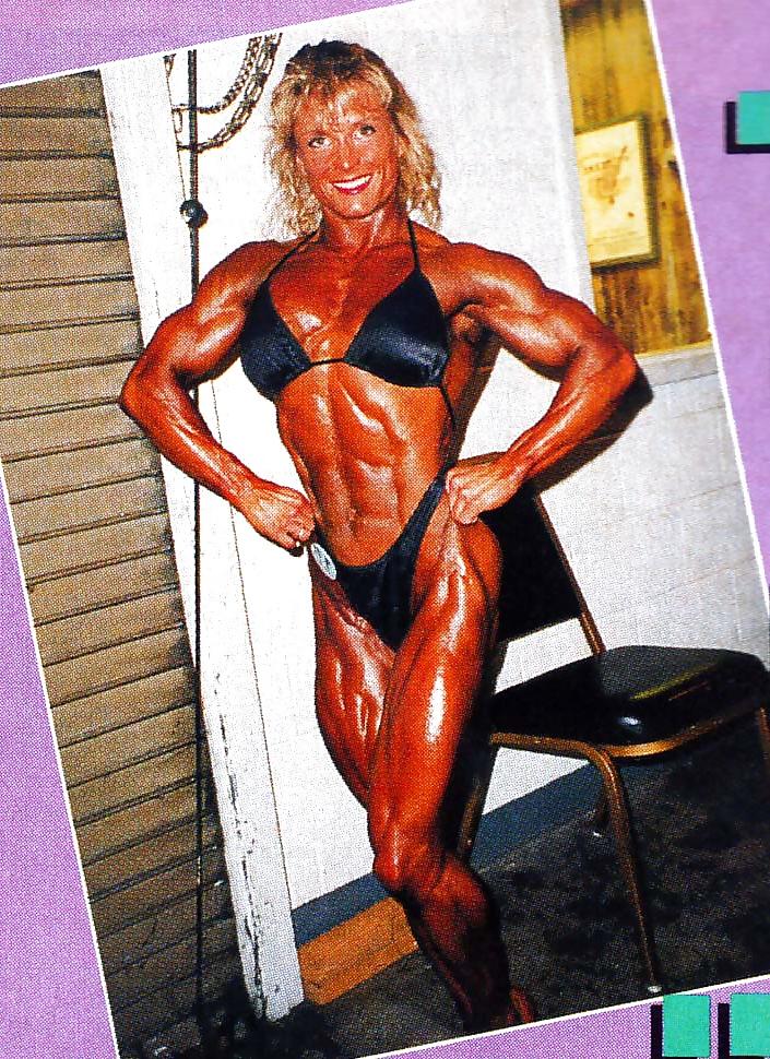 21P Sue Price  - female bodybuilder
