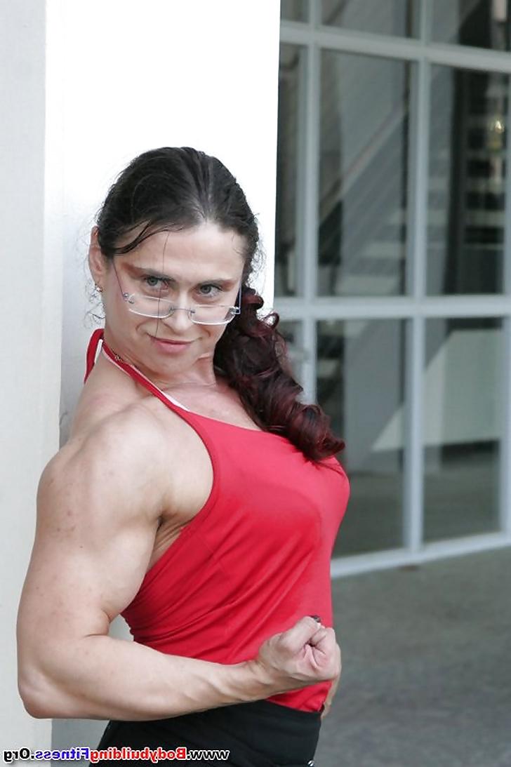 25P Femail bodybuilder - Lada Plihalova