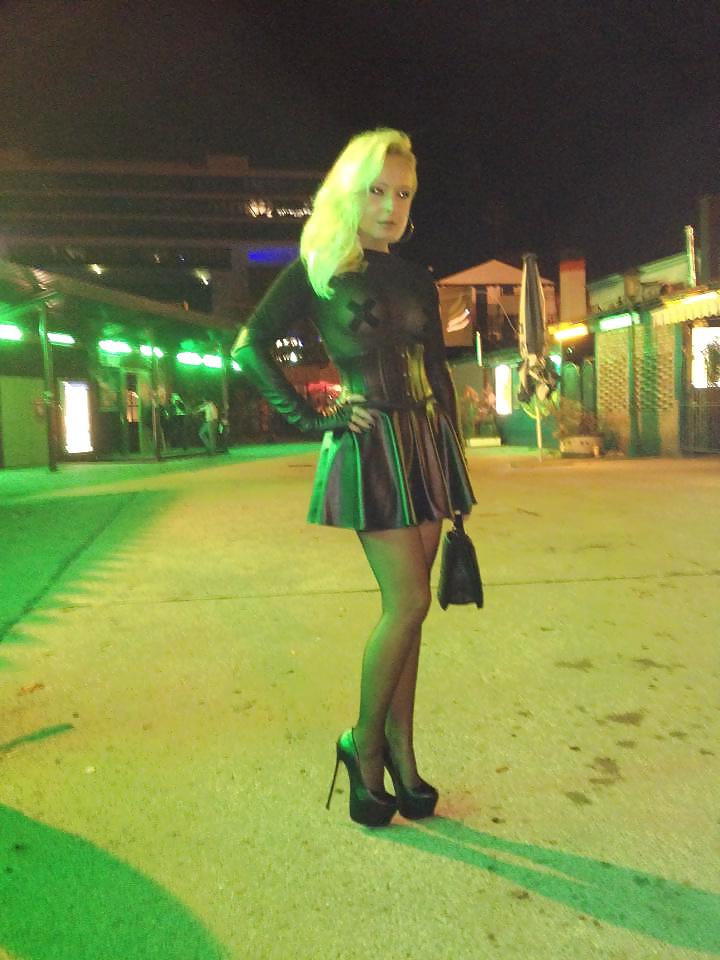 25P Stockings ,tights and high heels 4
